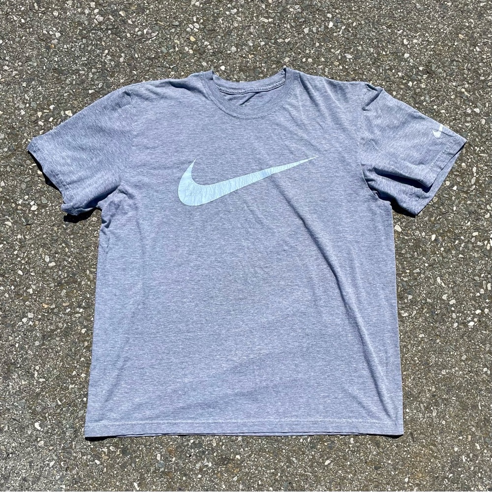 Vintage Nike BIG swoosh Xl tee shirt